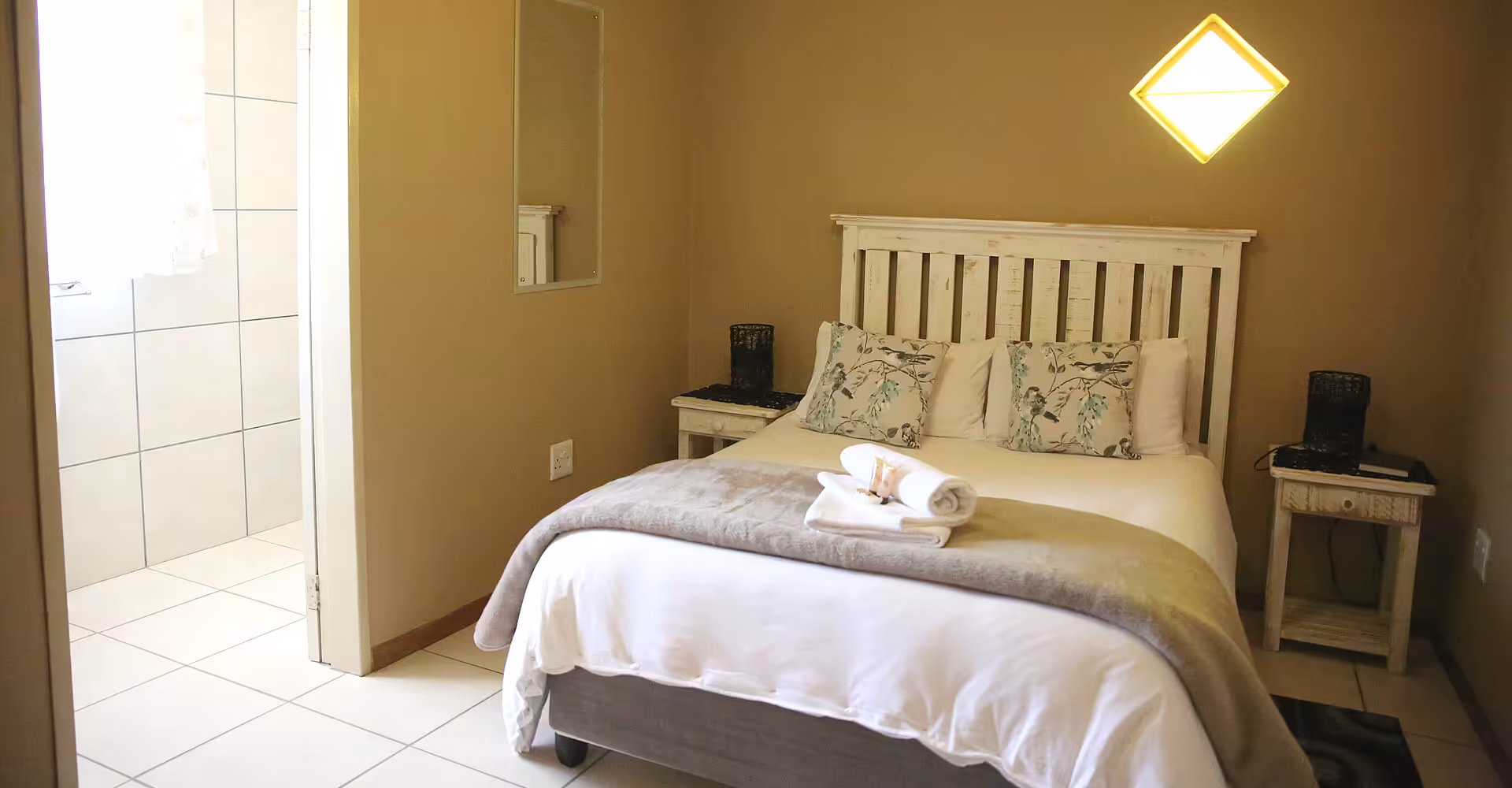 Guest House Accommodation in Augrabies near Kakamas - De Oude Stoor Guest House