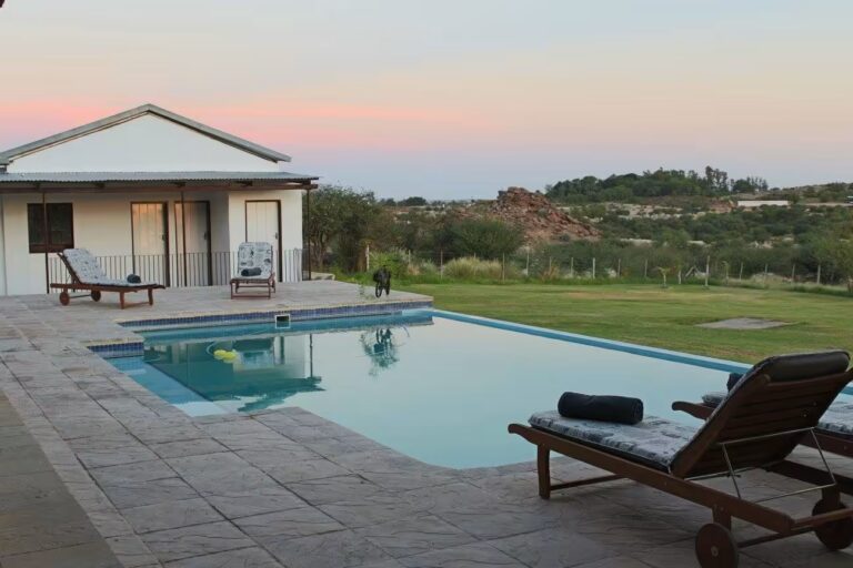 Guest House Accommodation in Kakamas - Die Bult Plaas Guest House